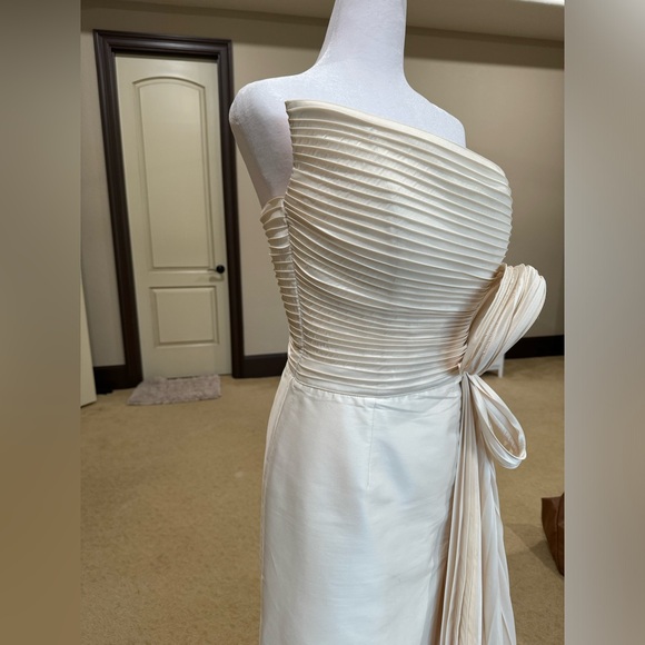 Tarik Ediz 98300 dress size 4 worn ONCE - Picture 8 of 10
